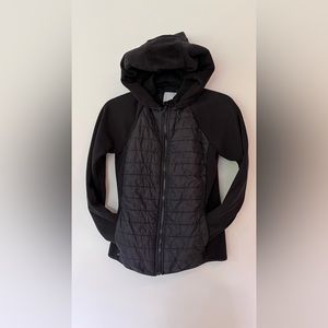 Black Athleta Pufferjacket